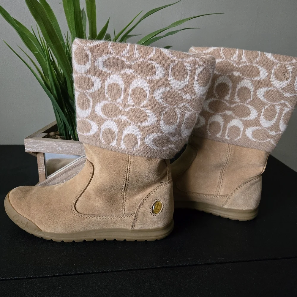 Coach boots sz 5 1/2 - Picture 2 of 9